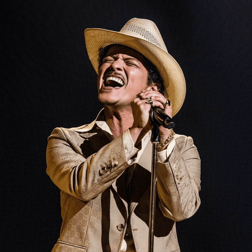 Bruno Mars tỏa sáng với phong cách âm nhạc độc đáo