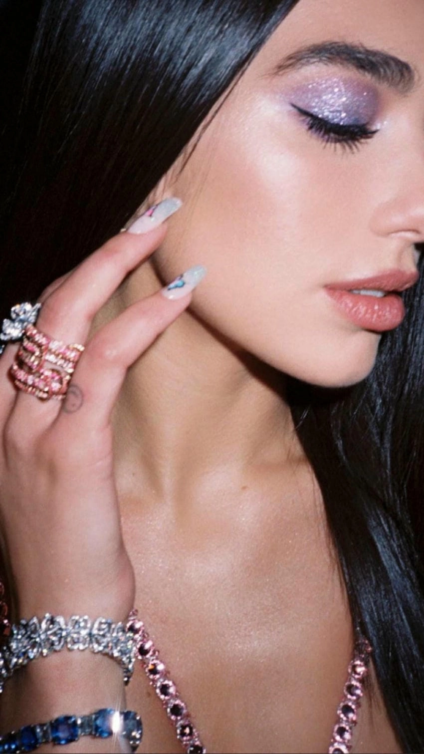 Dua Lipa Be The One bản nhạc đưa tên tuổi bay xa