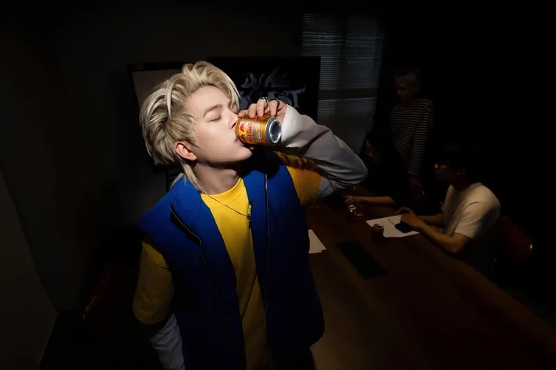 Hình nền máy tính Rhyder siêu ngầu đầy cuốn hút