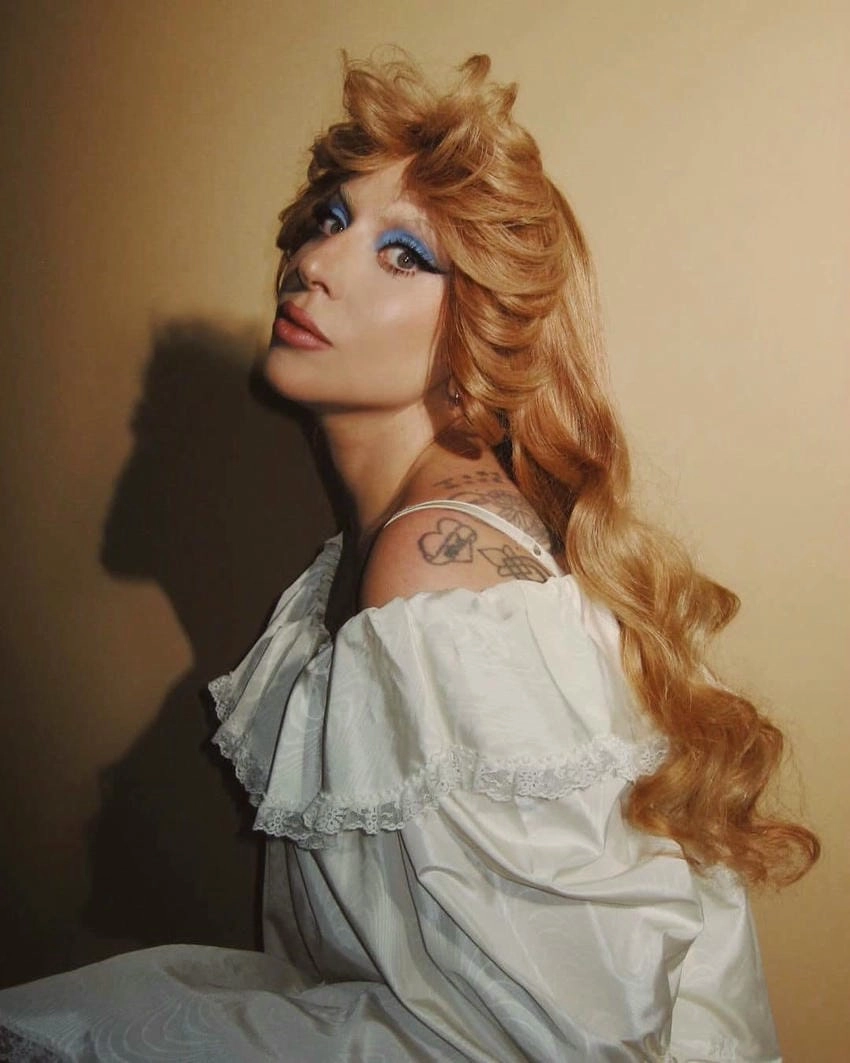 Bruno Mars Lady Gaga màn kết hợp bùng nổ sân khấu