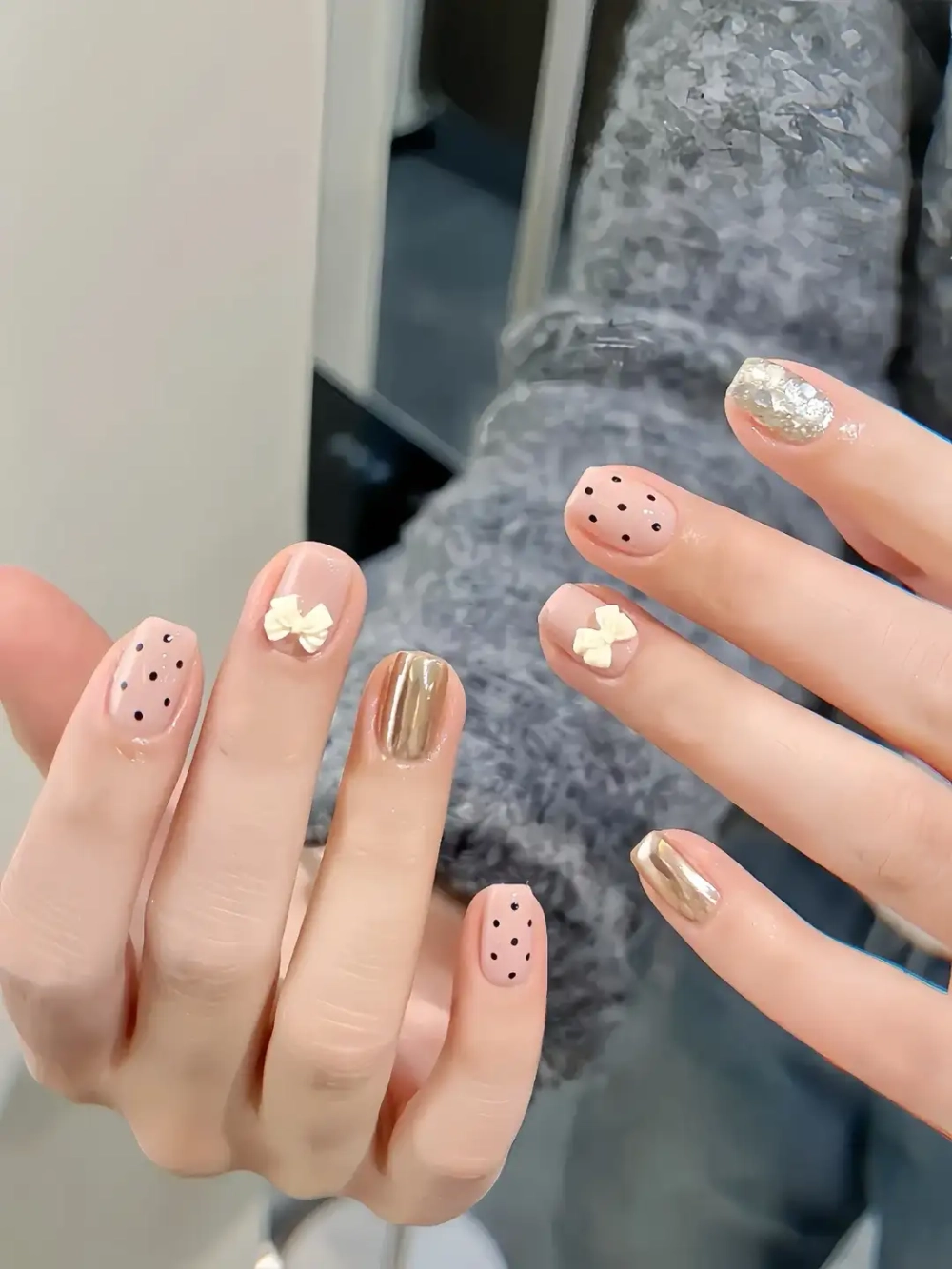 Nail chân chấm bi xinh xắn thanh lịch trẻ trung