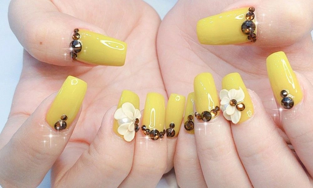 Mẫu nail hoa đa dạng phong cách cho nàng lựa chọn