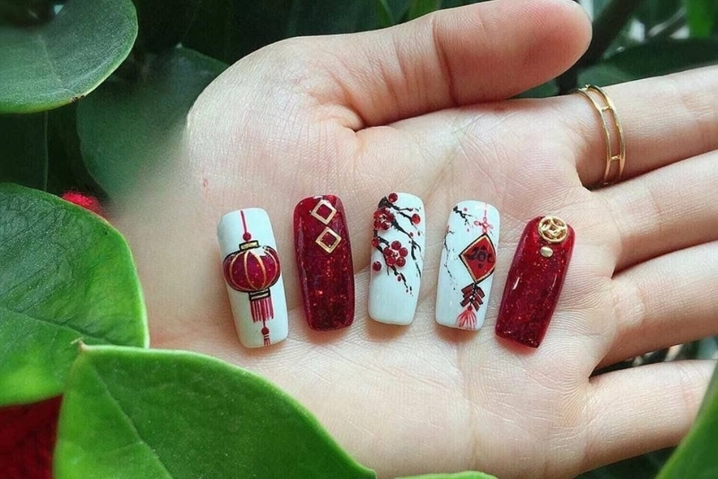 Nail ăn tết trẻ trung hiện đại hợp xu hướng