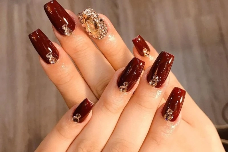 Các mẫu nail tết đẹp đa dạng đầy cuốn hút