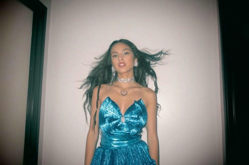 Vampire Olivia Rodrigo bùng nổ với phong cách độc đáo