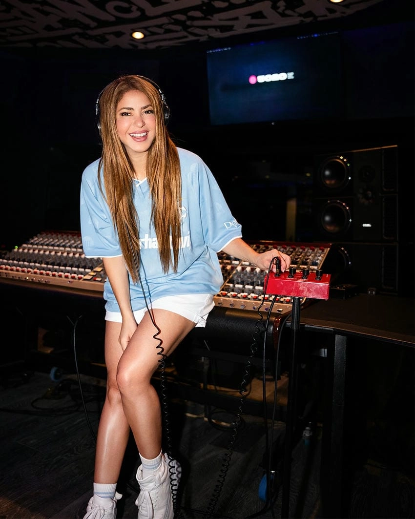 Shakira age khẳng định sự trẻ trung và sức hút vượt thời gian