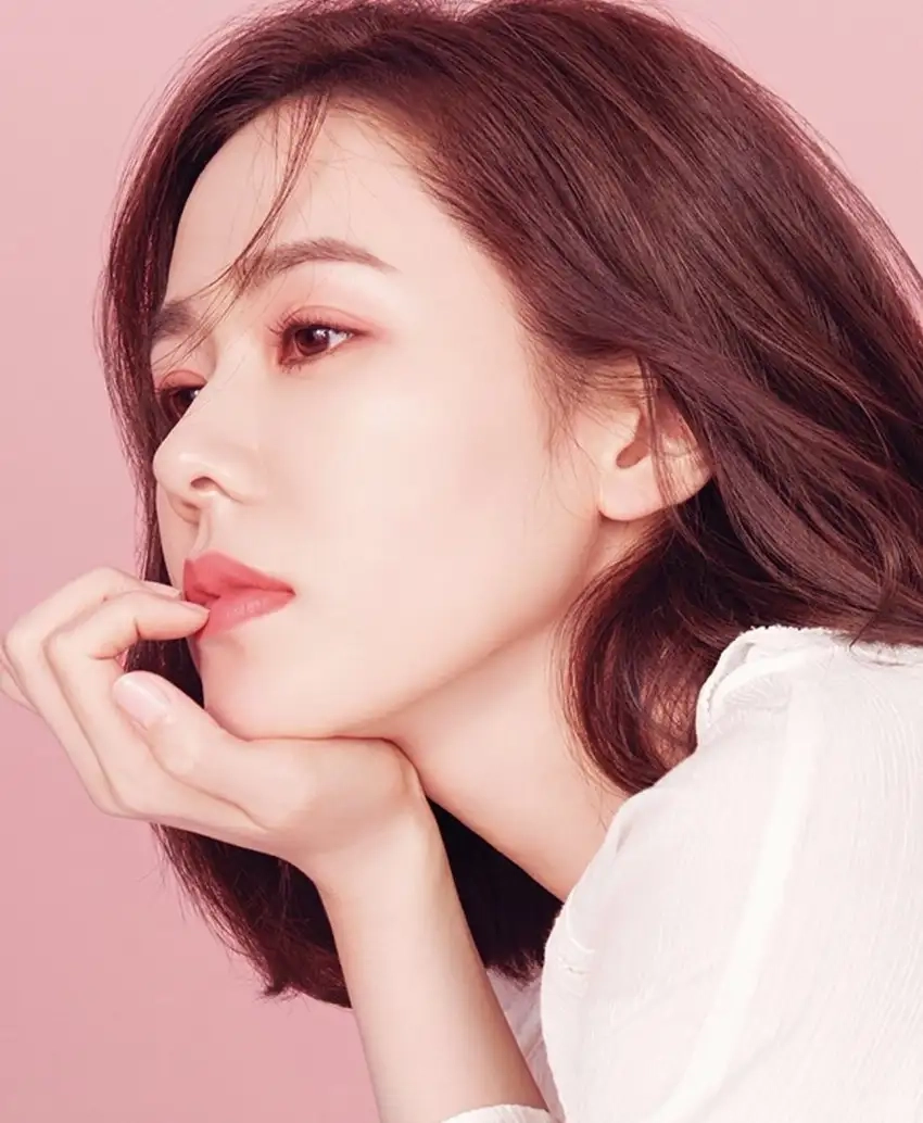 Diễn viên Son Ye Jin sở hữu nhan sắc ngọt ngào