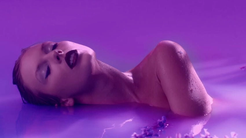 Taylor Swift albums đưa cô thành tượng đài âm nhạc