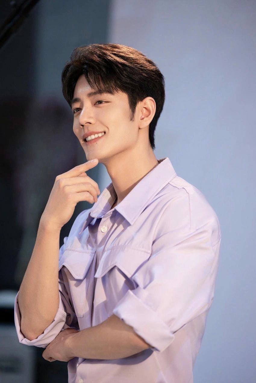 Tiêu Chiến hát khoe giọng ca ngọt ngào khiến fan say mê