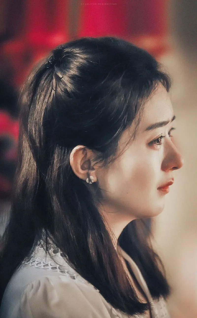 Lưu ngay những hình con gái ảnh buồn khóc