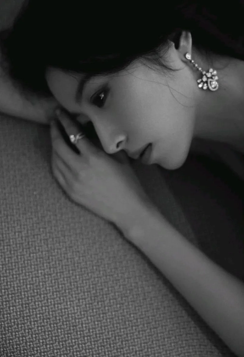 Lưu ngay buồn mệt mỏi buồn mệt mỏi ảnh buồn tâm trạng con gái