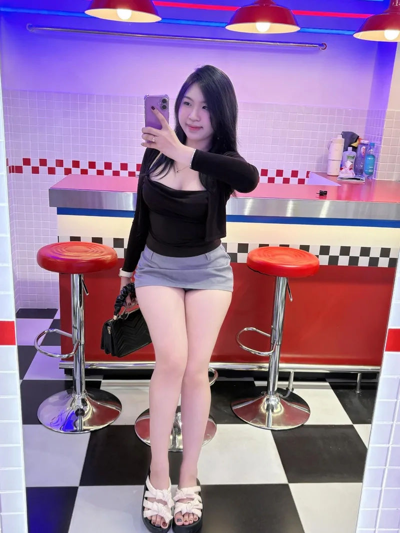 Ngắm vẻ trong sáng của ảnh con gái 12 tuổi