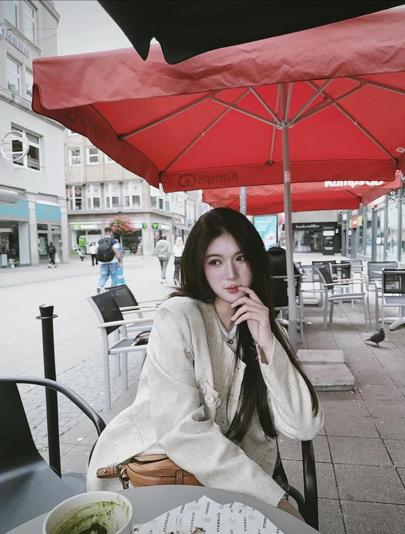 Khám phá nét tinh nghịch của ảnh con gái 2k11