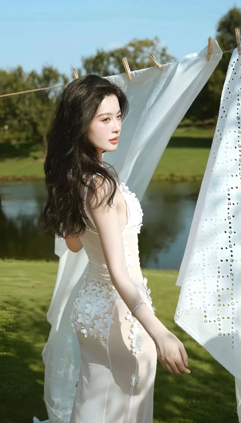 Siêu dễ thương với ảnh gái dễ thương cute hôm nay