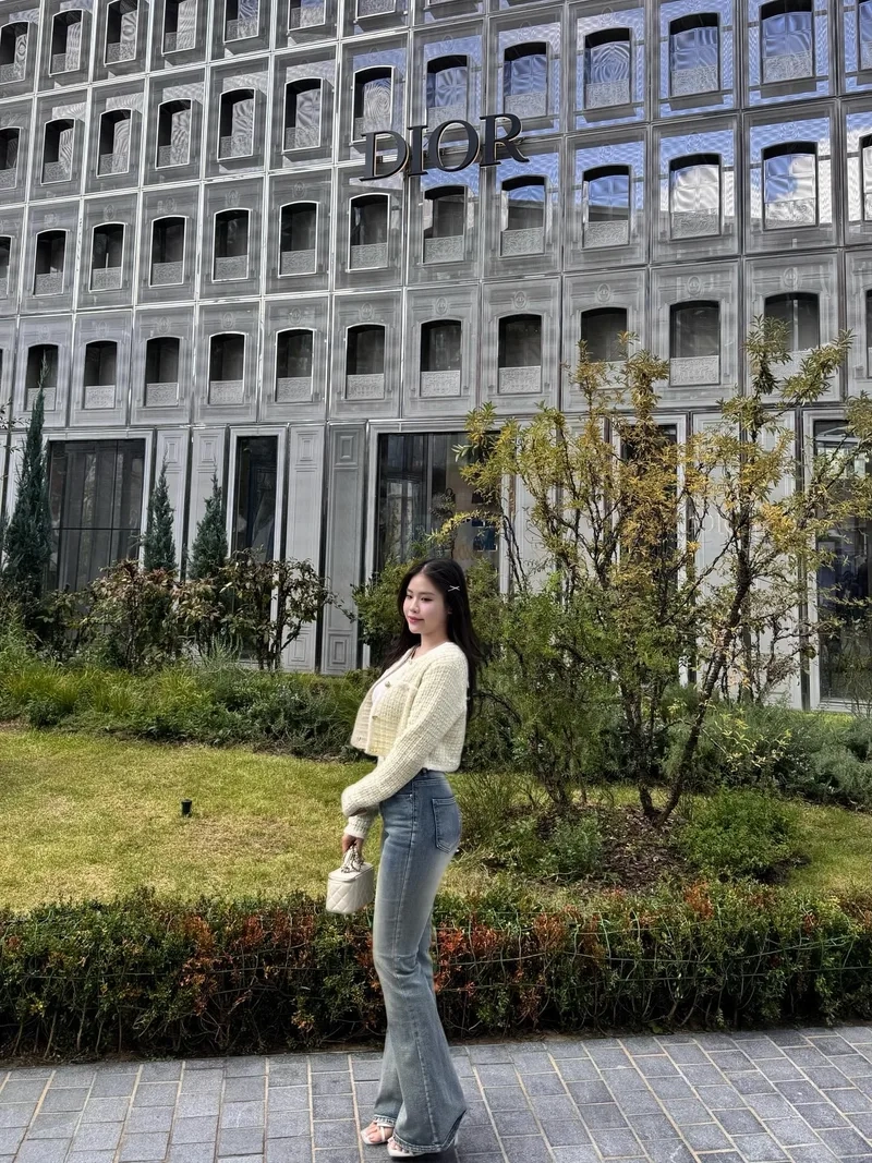 Thêm đáng yêu và tinh tế với Avatar gái cute