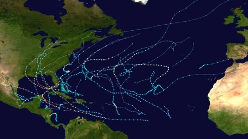 Bão Đại Tây Dương là hệ thống xoáy mạnh trên đại dương rộng