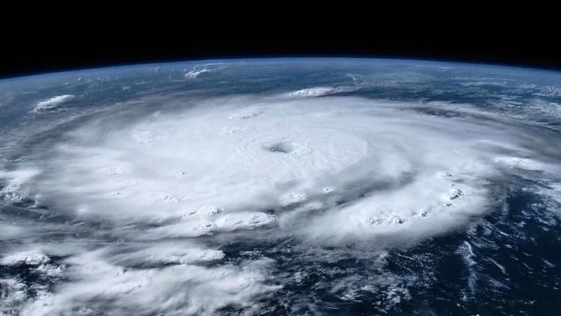 Tâm bão của Bão Đại Tây Dương xác định vùng nguy hiểm nhất