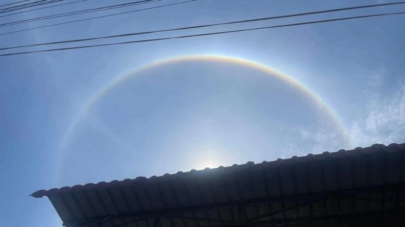 Mặt trời xuất hiện sau cơn mưa sẽ mang đến cầu vồng