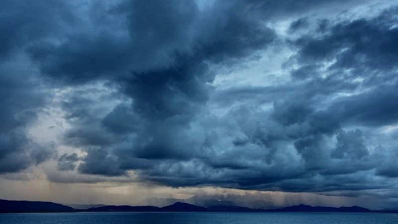 Đám mây dày chứa hơi nước là khởi nguồn của cơn mưa