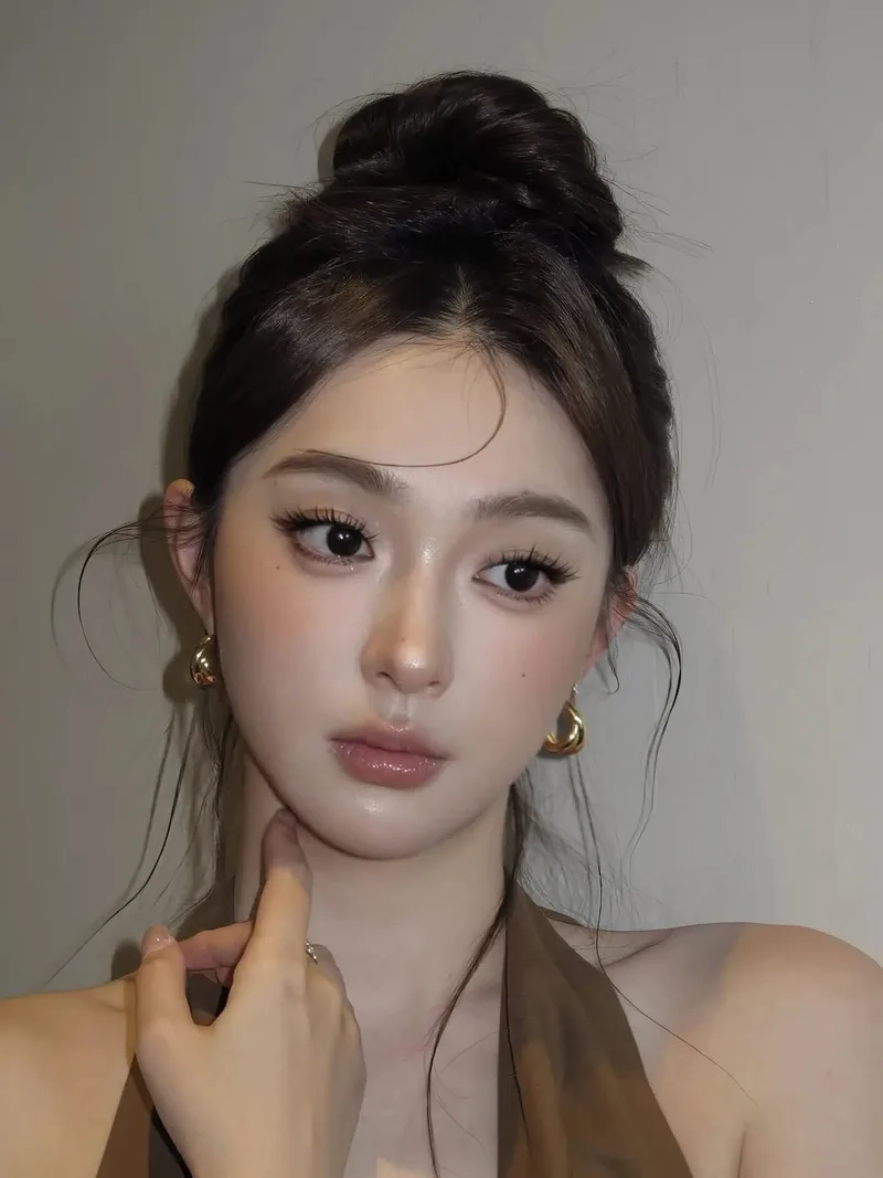 Facebook thêm xinh với Cô gái xinh Việt Nam