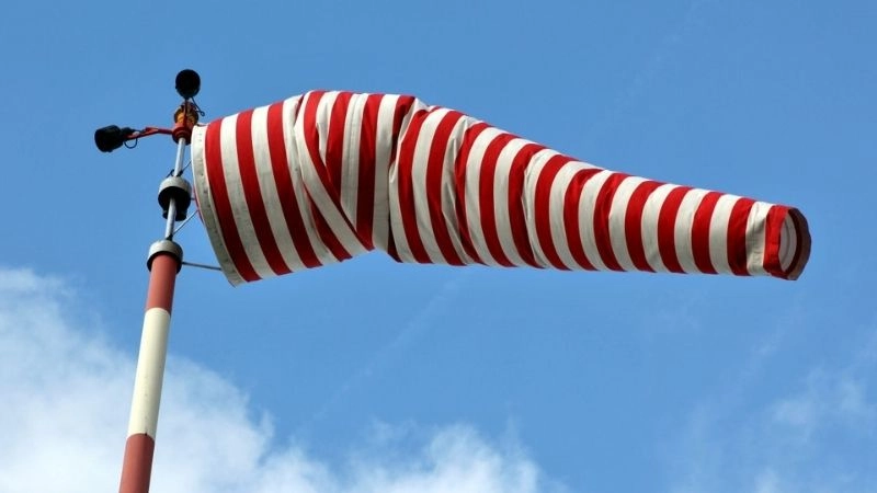 Hướng gió thay đổi rõ rệt khi xuất hiện gió đổi chiều