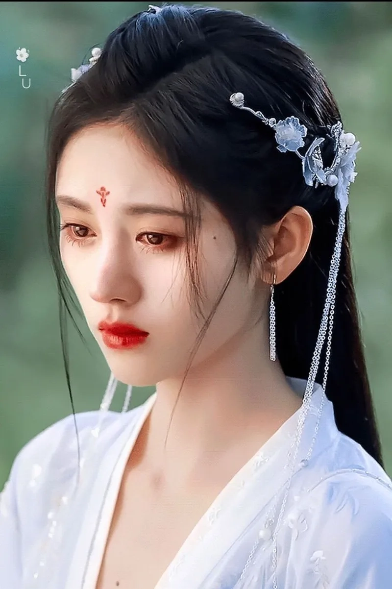 Cô đơn và mệt mỏi trong khóc hình ảnh buồn mệt mỏi con gái