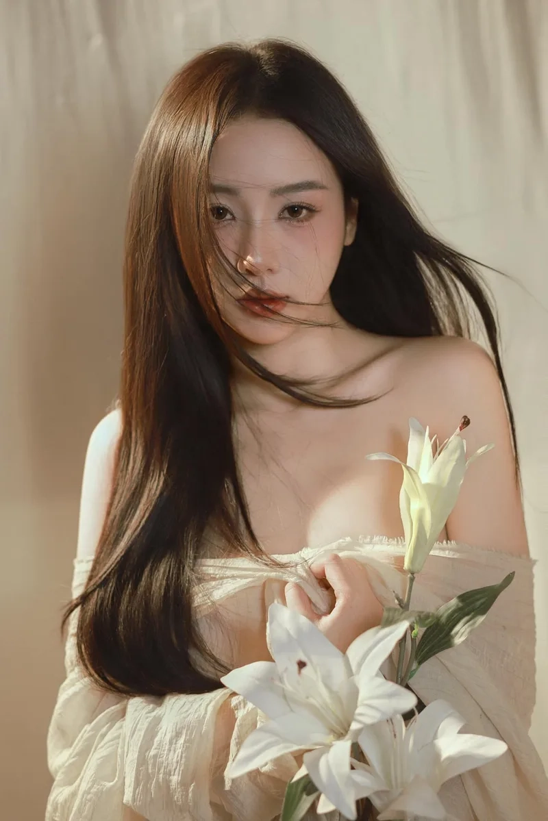 Avatar nổi bật mạng xã hội cùng hình ảnh gái xinh cute