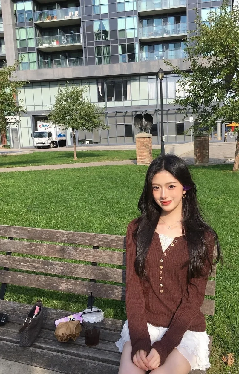 Trang trí điện thoại với Hình nền gái xinh cho điện thoại đẹp