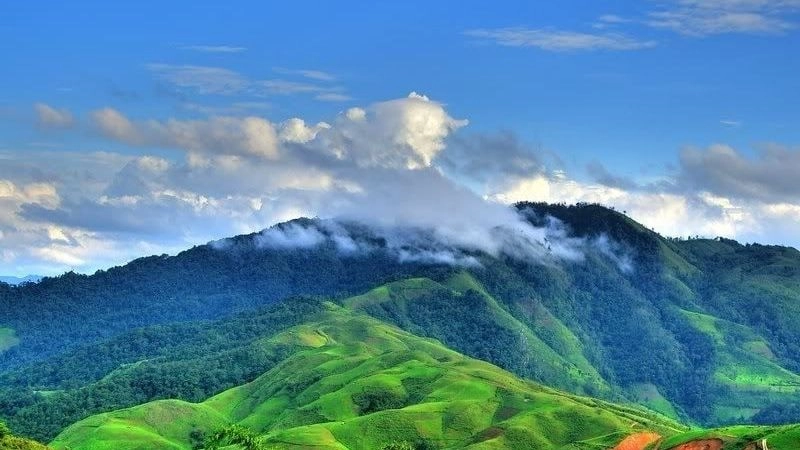 Lượng mưa núi phân bố không đều trong khí hậu núi cao