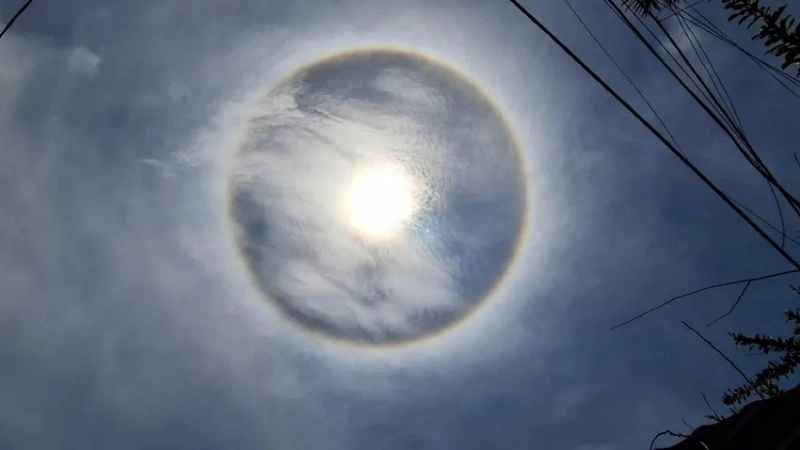 Ảo ảnh xuất hiện do tác động của khúc xạ ánh sáng