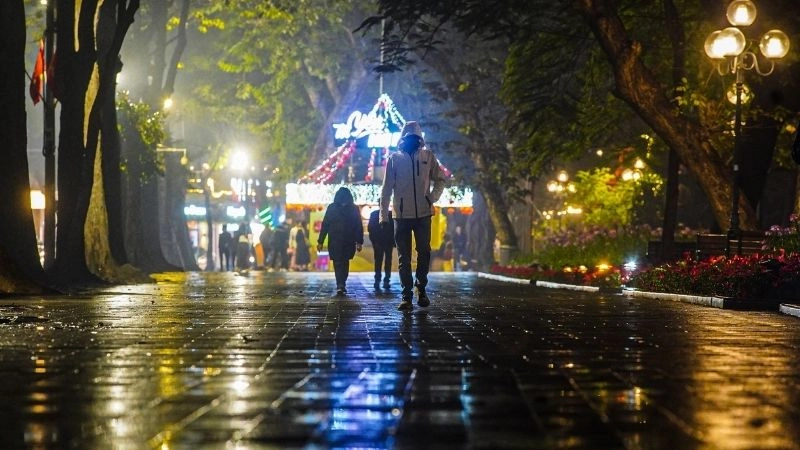 Mưa phùn là dạng mưa bụi kéo dài với cường độ nhẹ