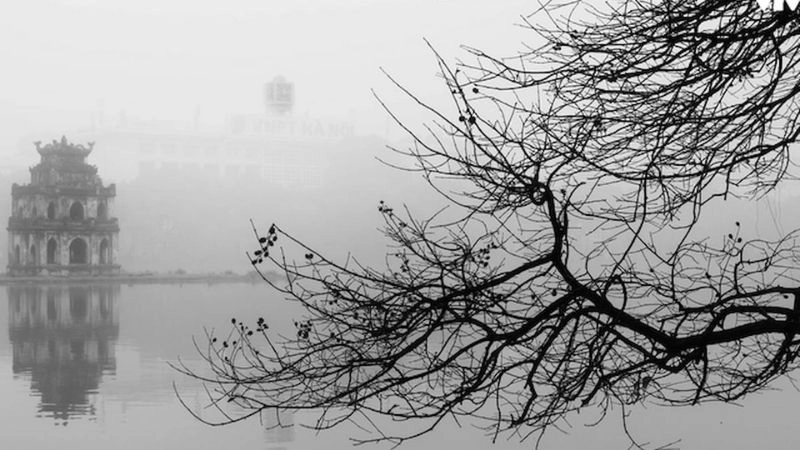 Gió mùa đông bắc thổi mạnh gây nên mưa phùn gió bấc