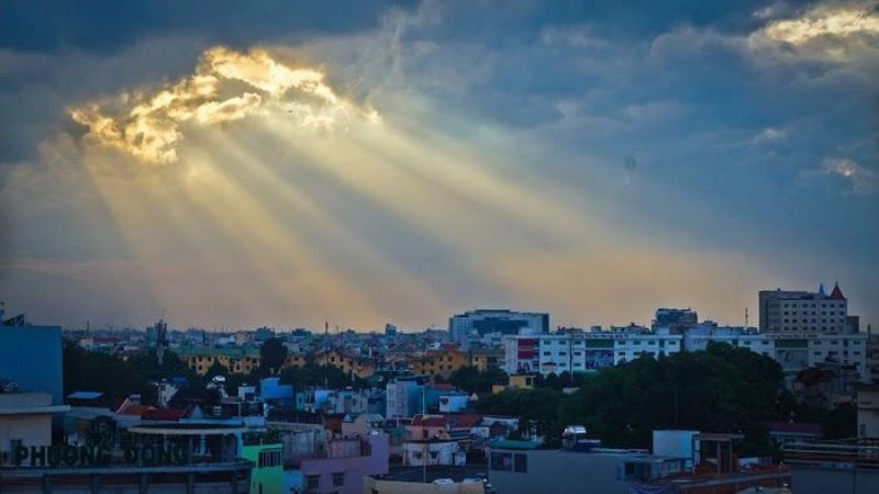 Áp suất khí quyển ổn định hơn khi trời bắt đầu ngớt mưa