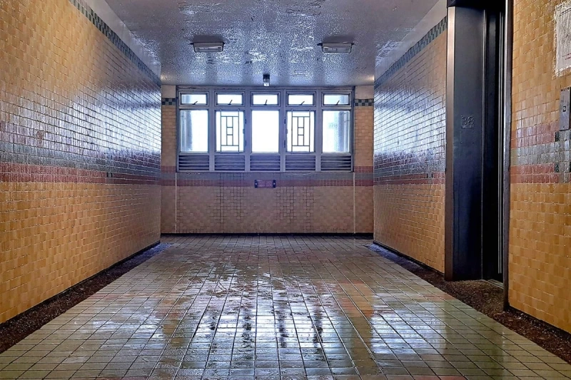 Lượng hơi nước trong không khí bão hòa là nguyên nhân gây ra nồm ẩm