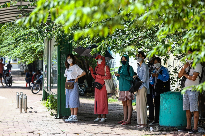 Oi ả cảm giác khi trời oi bức, nóng nực khó chịu