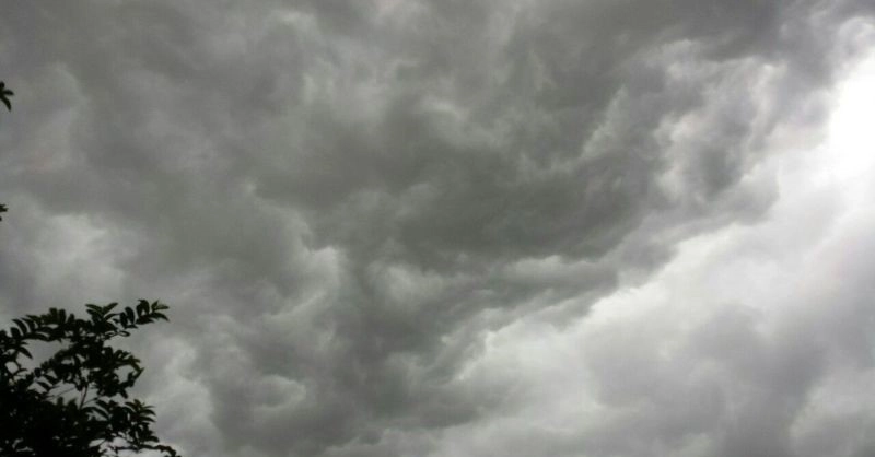Độ ẩm không khí tăng mạnh khi thời tiết sắp mưa