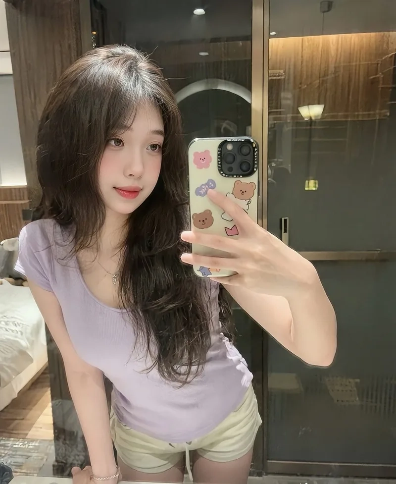 Đăng Facebook chất lừ với Avatar nữ dễ thương cho Facebook