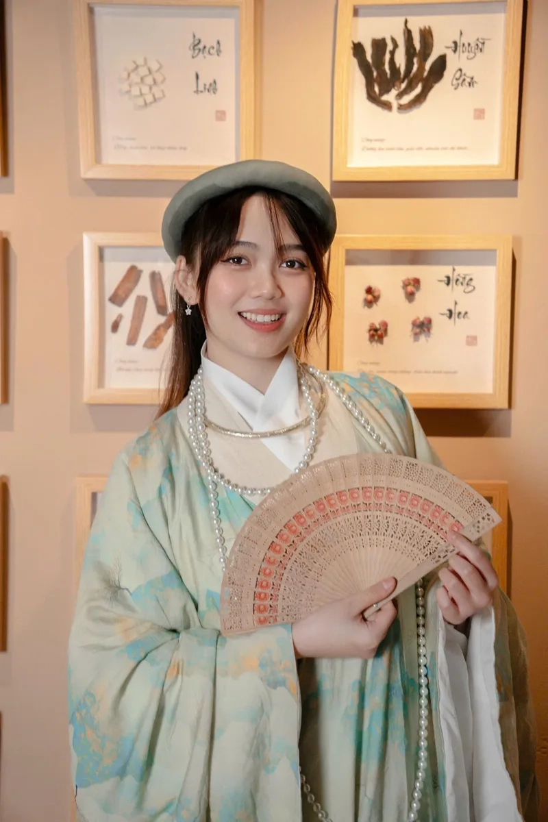 Tận hưởng Hình nền gái đẹp 4K cho điện thoại sắc nét tuyệt đối