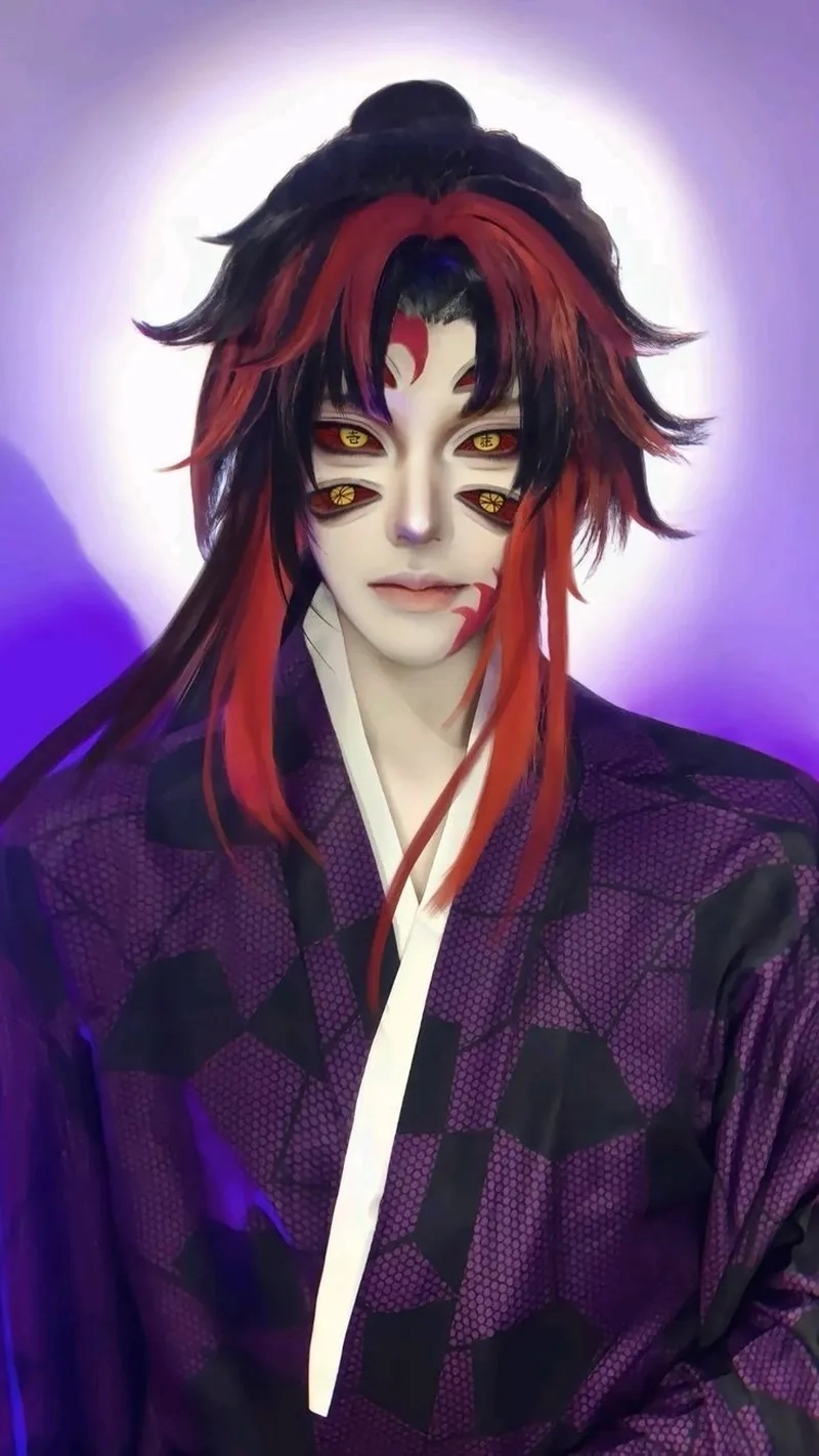 Demon Slayer Kokushibo eyes gây ấn tượng mạnh với ánh nhìn lạnh lùng đầy áp lực.