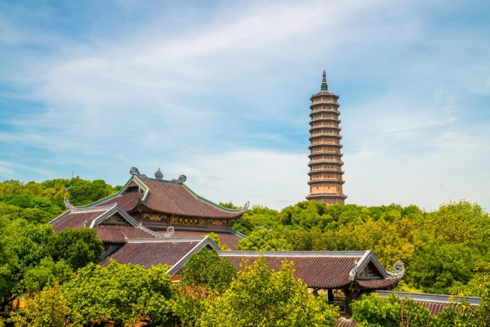 Tham quan chùa Bái Đính mang lại cảm giác bình an.