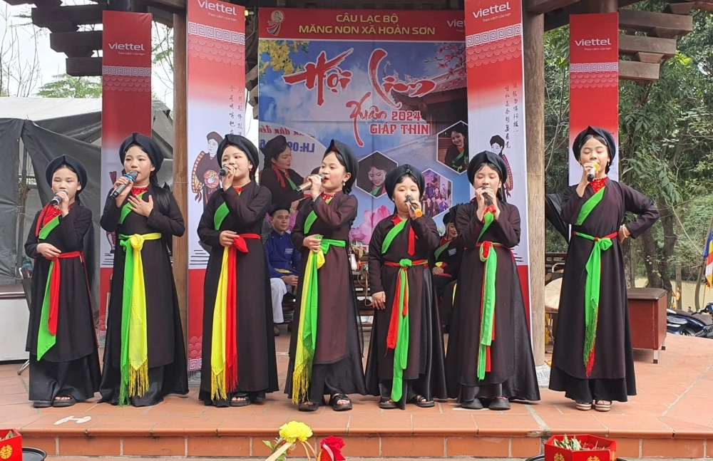 Lễ hội dân gian Hội Lim giàu giá trị văn hóa.