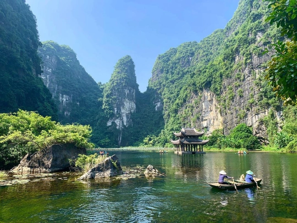 Tràng An di sản thế giới có giá trị đặc biệt.