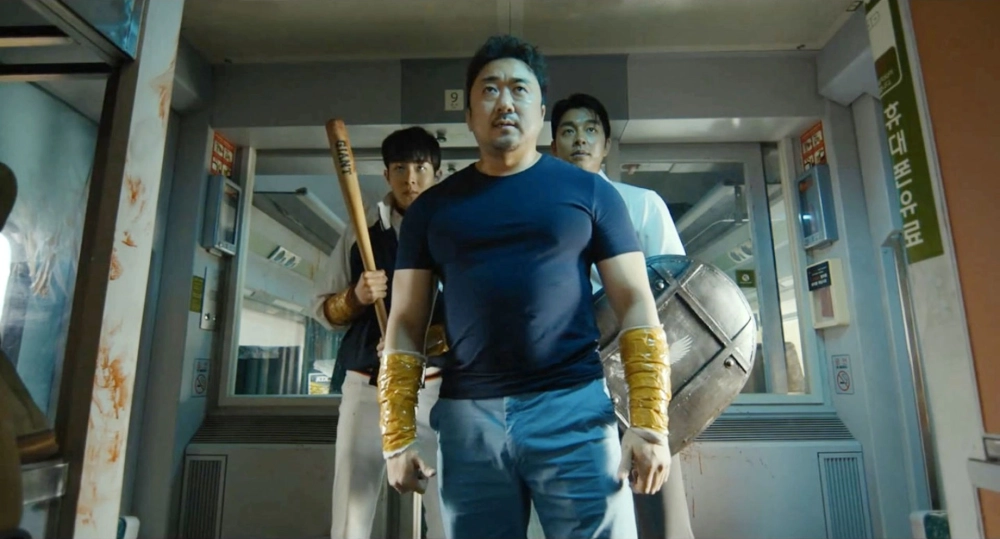 Phim chiếu rạp ma dong seok thu hút đông đảo người xem