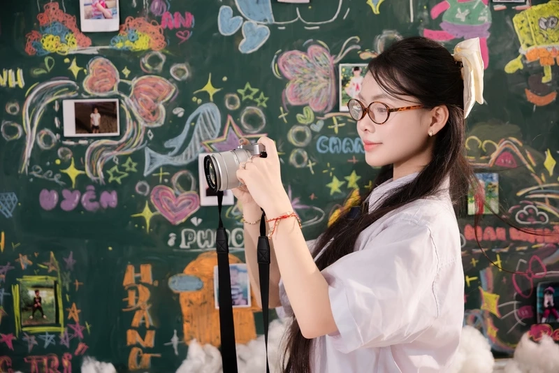 Ngắm nhìn bộ ảnh gái mặc đồ học sinh cực kỳ trong trẻo