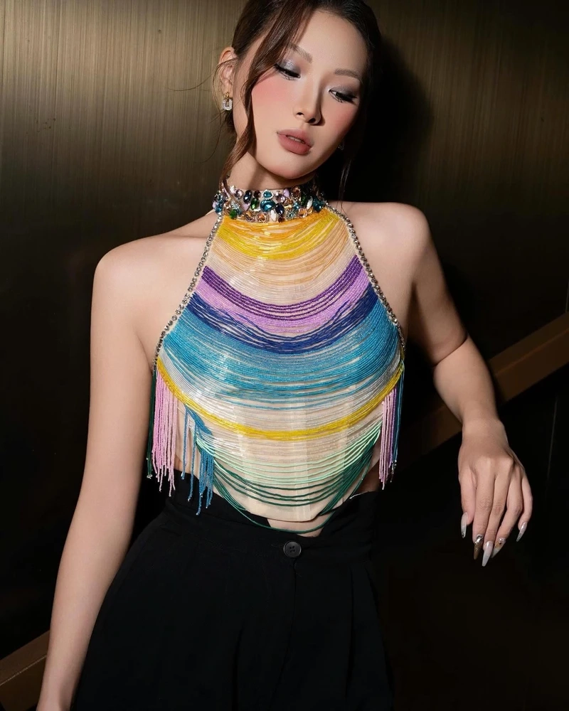 Đỉnh cao nhan sắc của hot girl mặc đầm xuyên thấu sexy