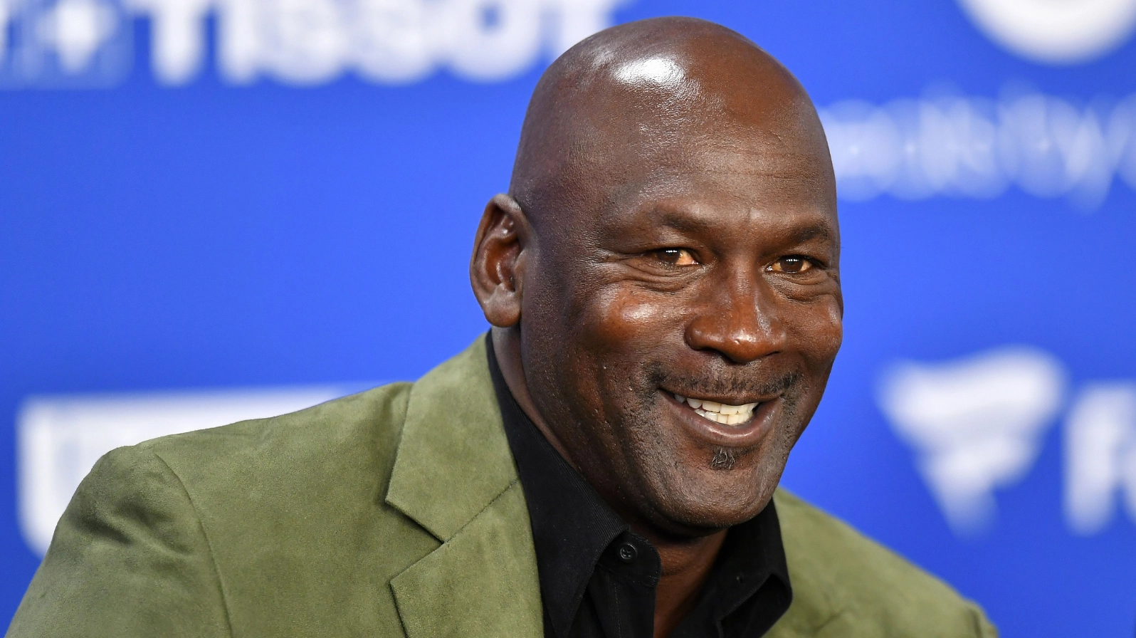 Hình ảnh Michael Jordan trong màu áo Chicago Bulls