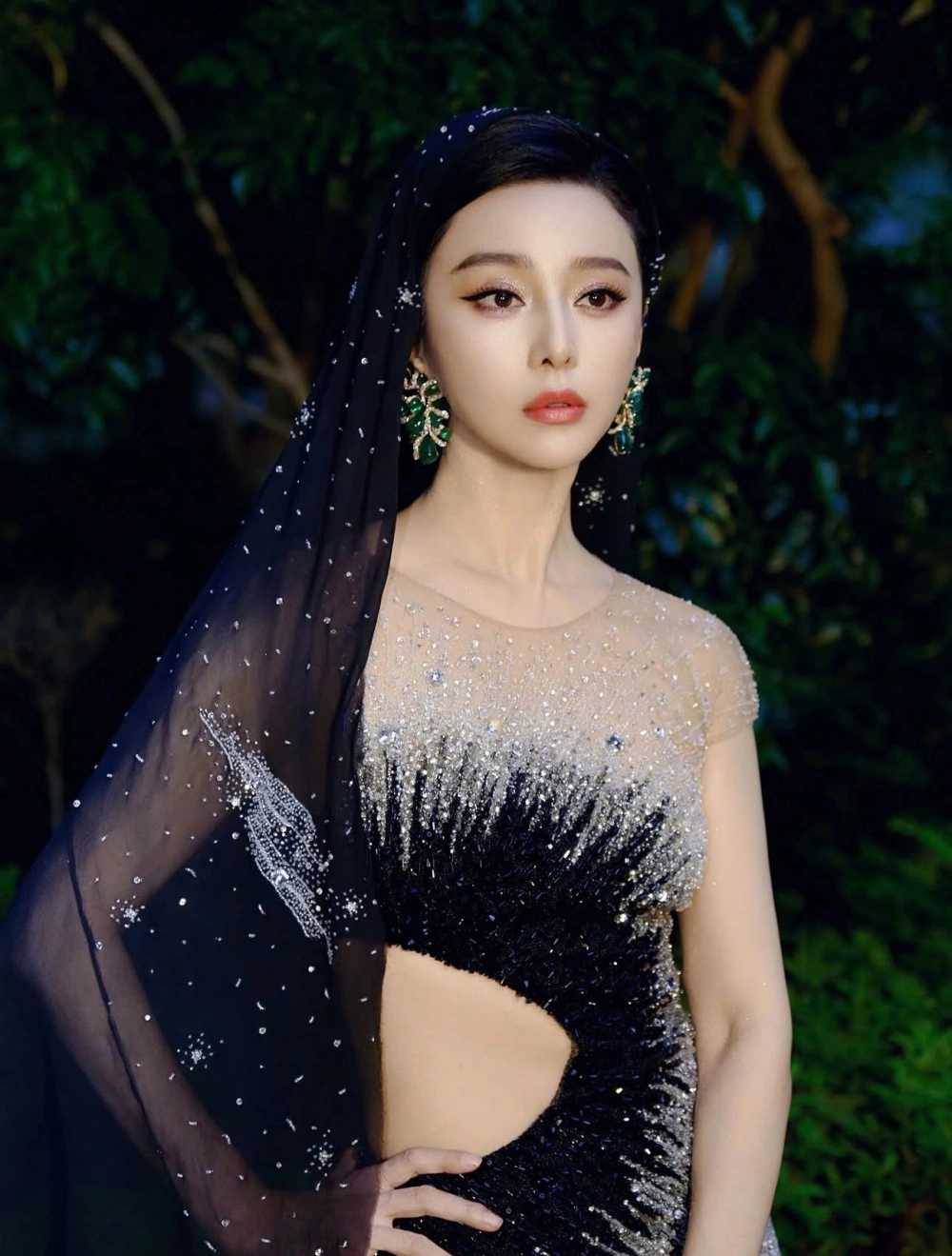 Khám phá những thông tin ít người biết về gia đình và gia thế phạm băng băng.