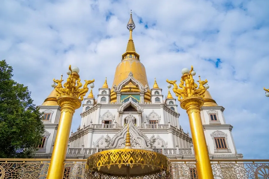 Nét đẹp kiến trúc tinh xảo tại bảo tháp uy nghi