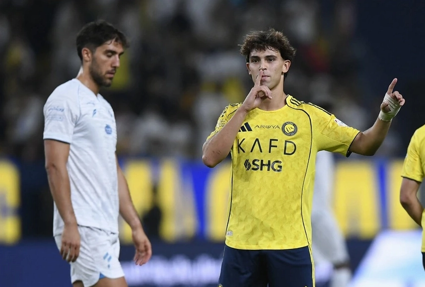 João Félix ăn mừng bàn thắng tại Al Nassr