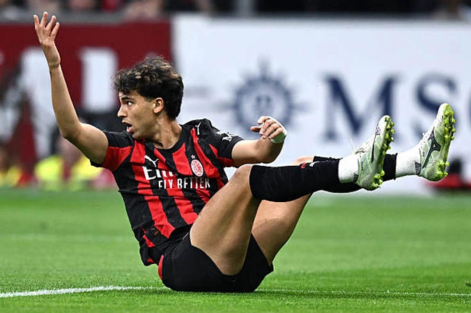 João Félix nỗ lực tìm lại chính mình